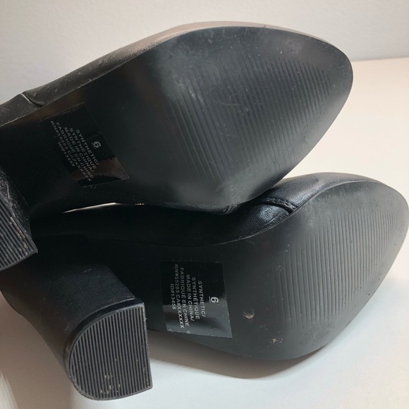 Express Black Bootie - Picture 4 of 8